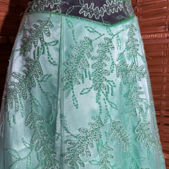 Precious Formals Mint Green Beaded 2 Piece Dress Lace Up Back Size 4 Y2K whimsi - Picture 11 of 16